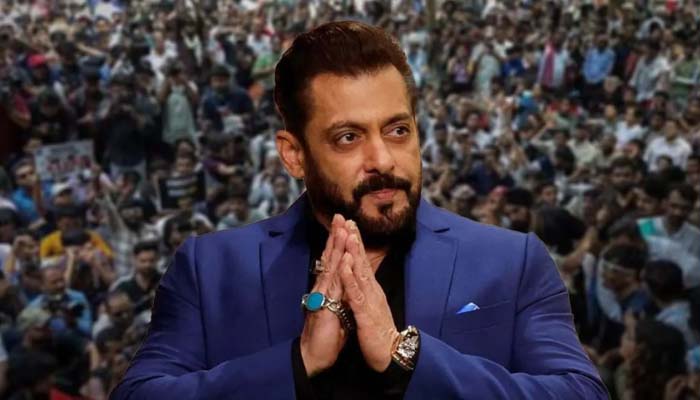 টাইগারের ওপর হামলার পর কড়া নিরাপত্তায় প্রকাশ্যে এলেন সালমান খান